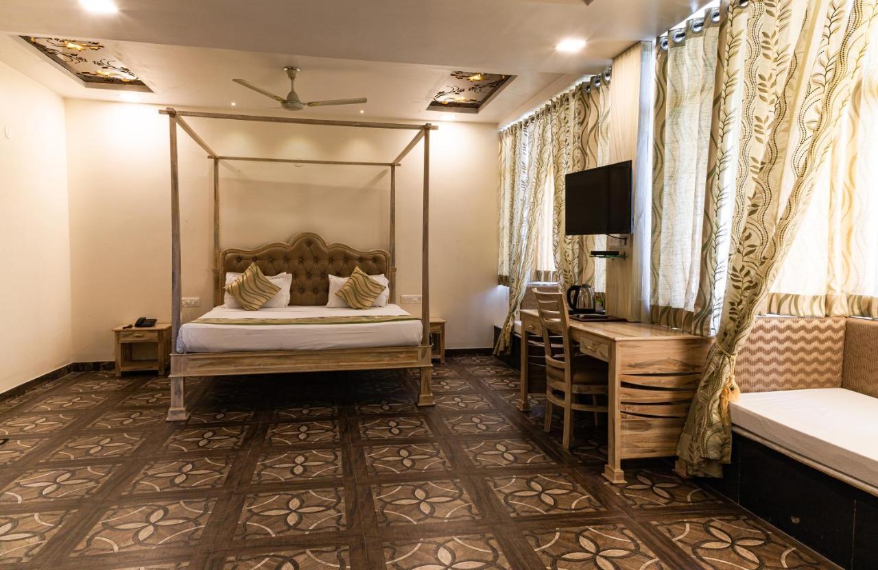 Hotel Sargam Sadan Udaipur Exteriör bild
