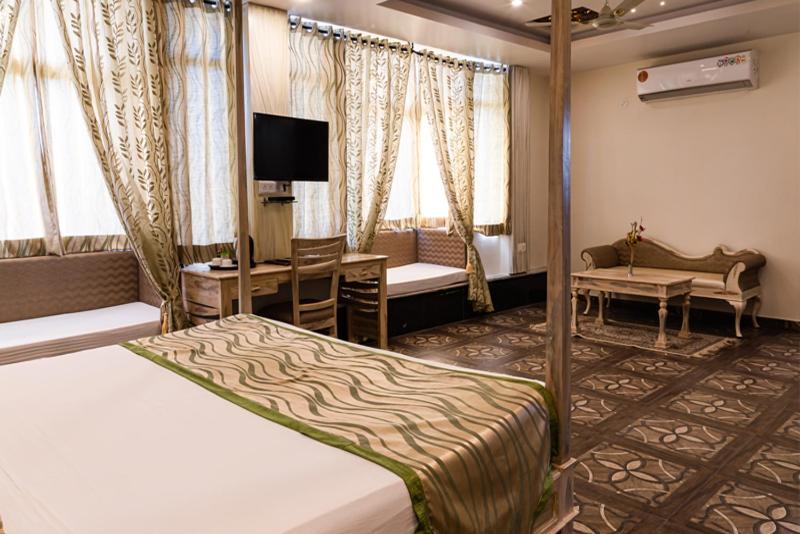 Hotel Sargam Sadan Udaipur Exteriör bild