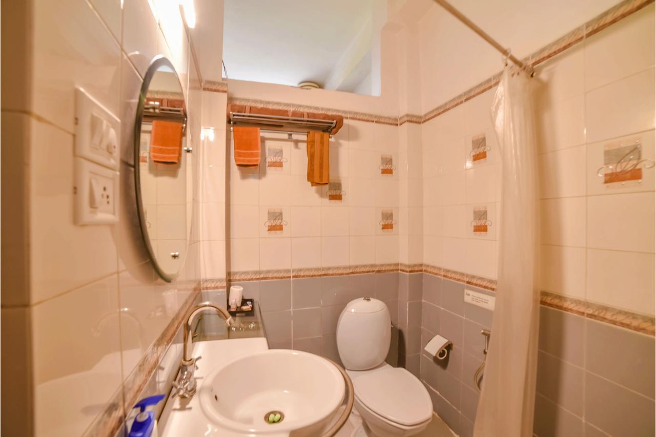 Hotel Sargam Sadan Udaipur Exteriör bild