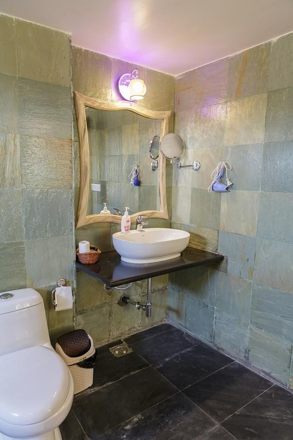 Hotel Sargam Sadan Udaipur Exteriör bild